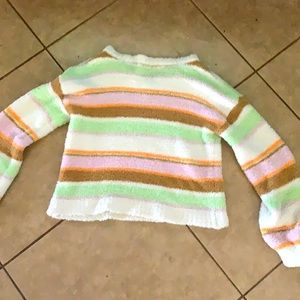 Cute crop top/ sweatshirt